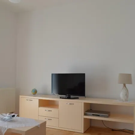 Mila Apartment *