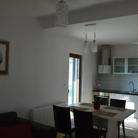 Apartment Mila Sukosan